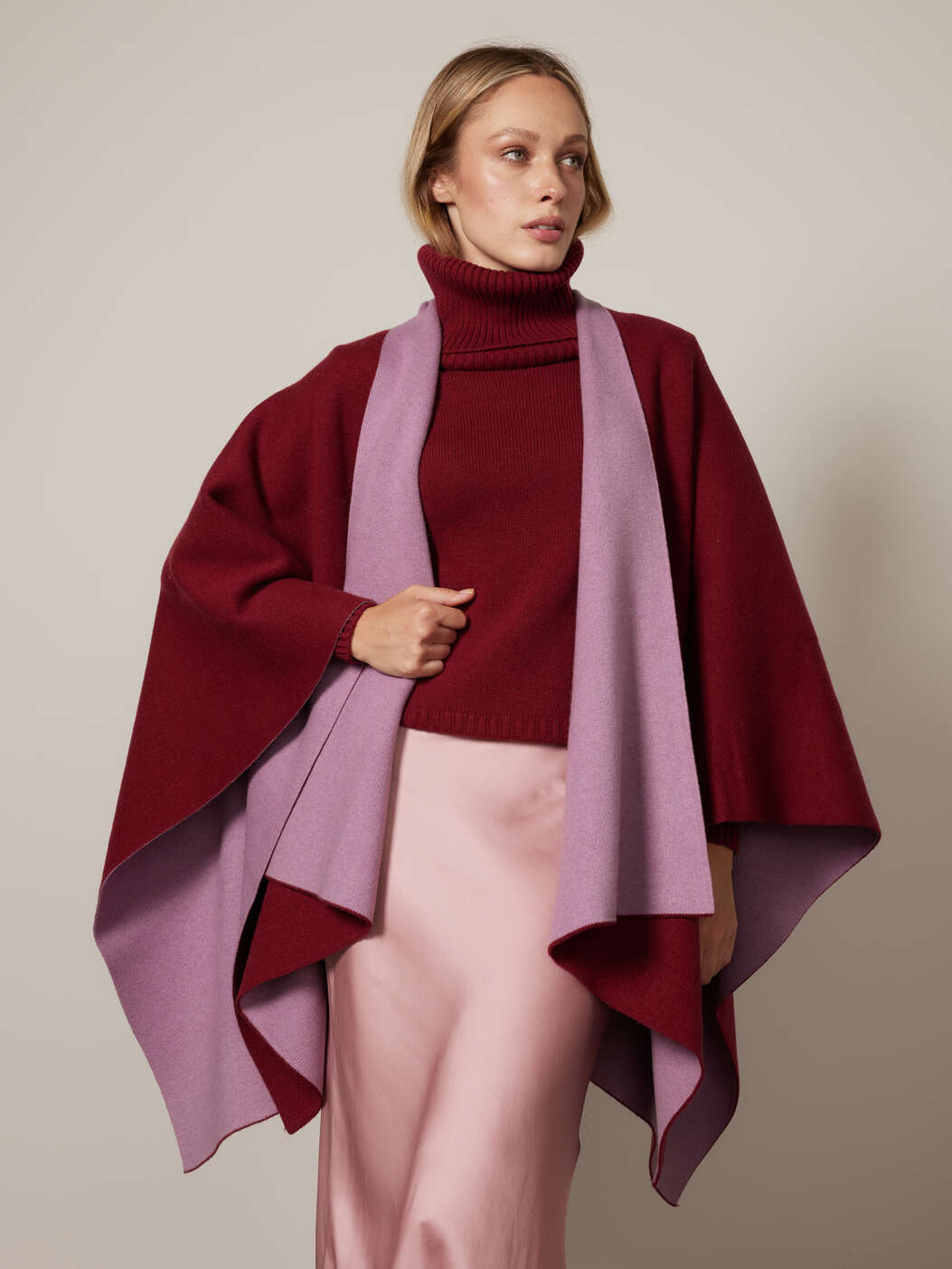 1161 - Bicolor Cape