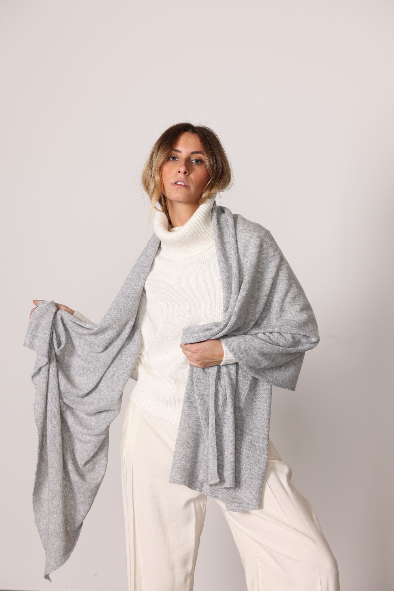 41111 – Stola in cashmere