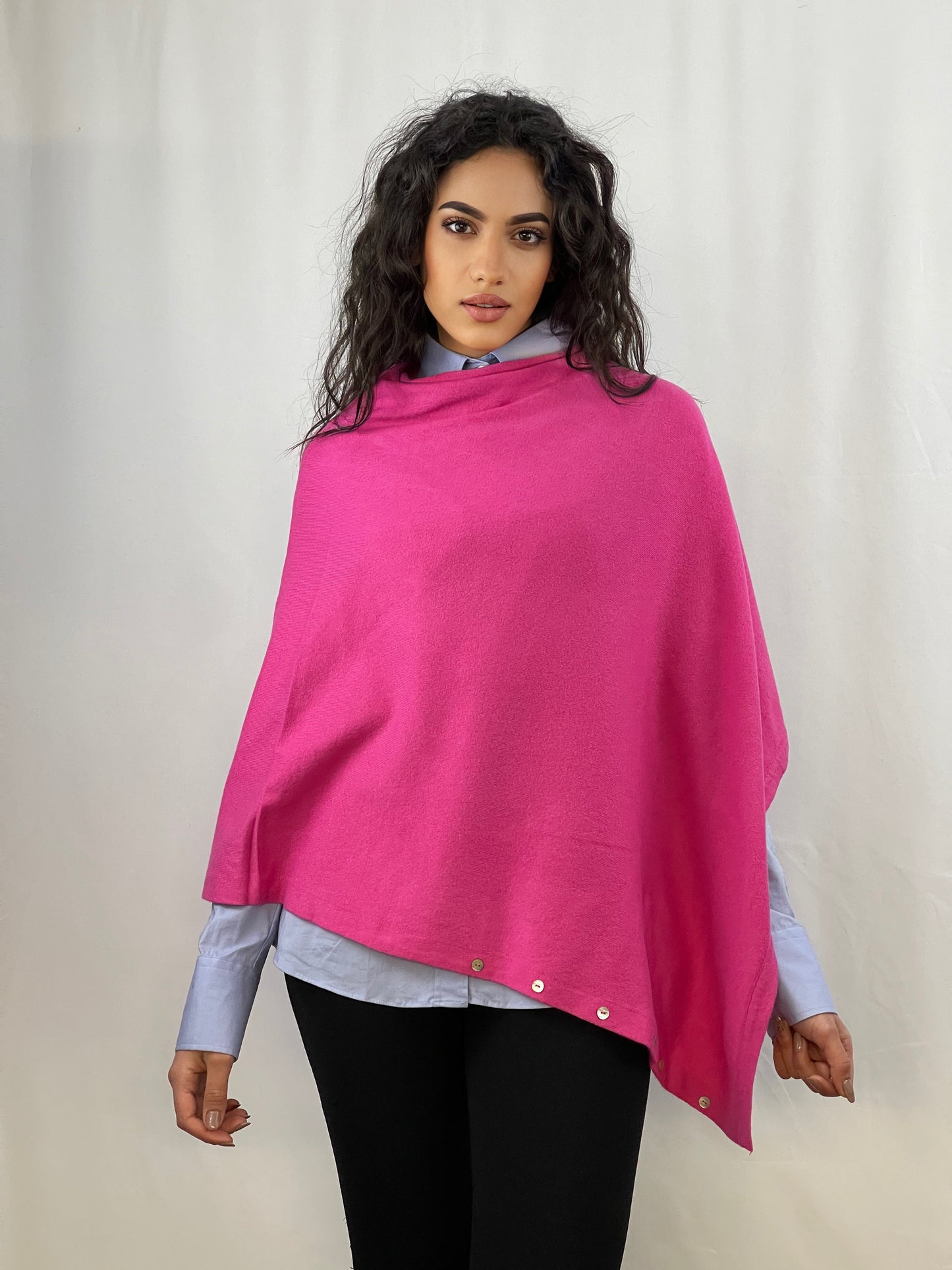 41119 - Buttoned Shrug