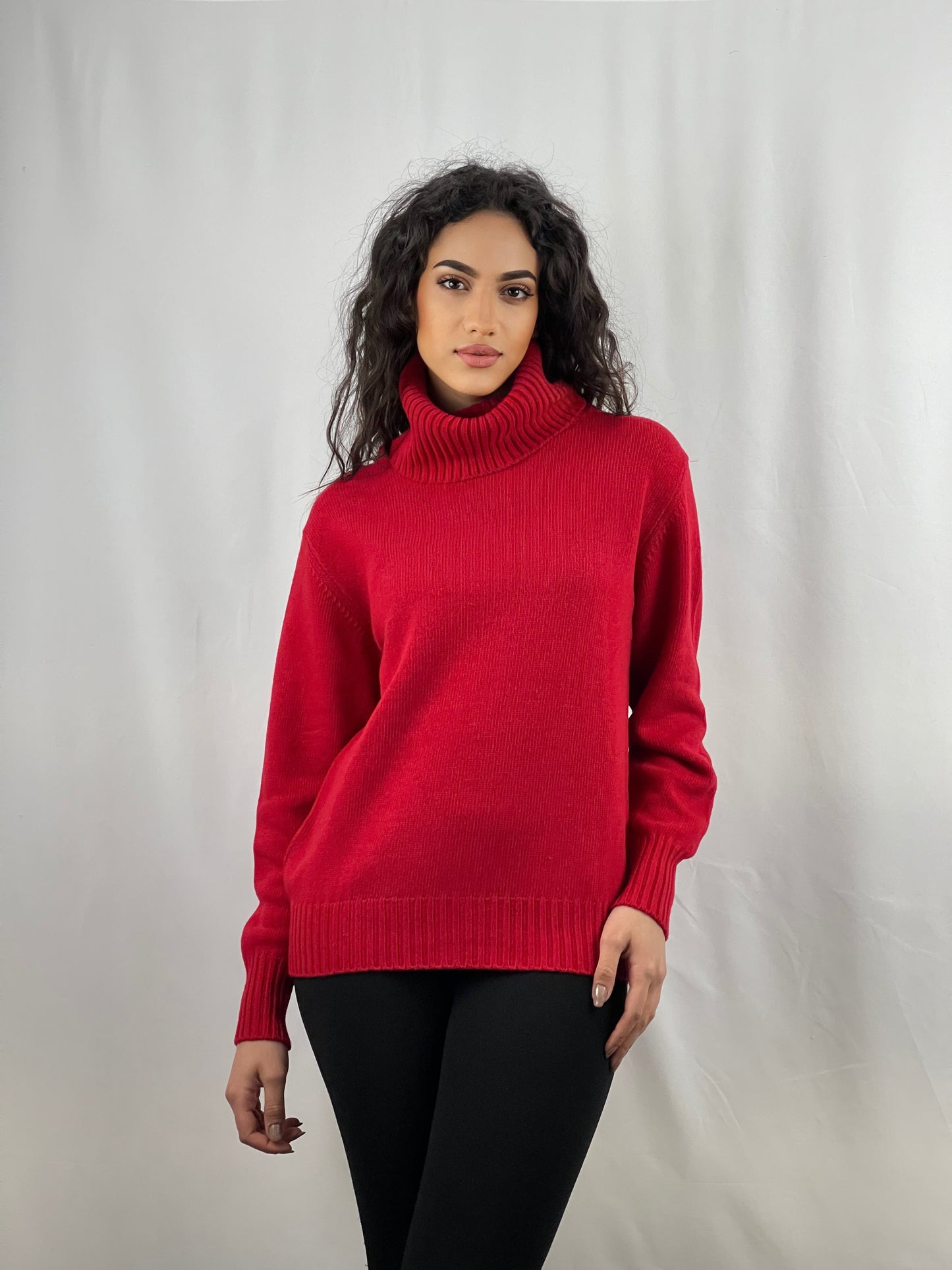 4125 - Large neck d.line woman