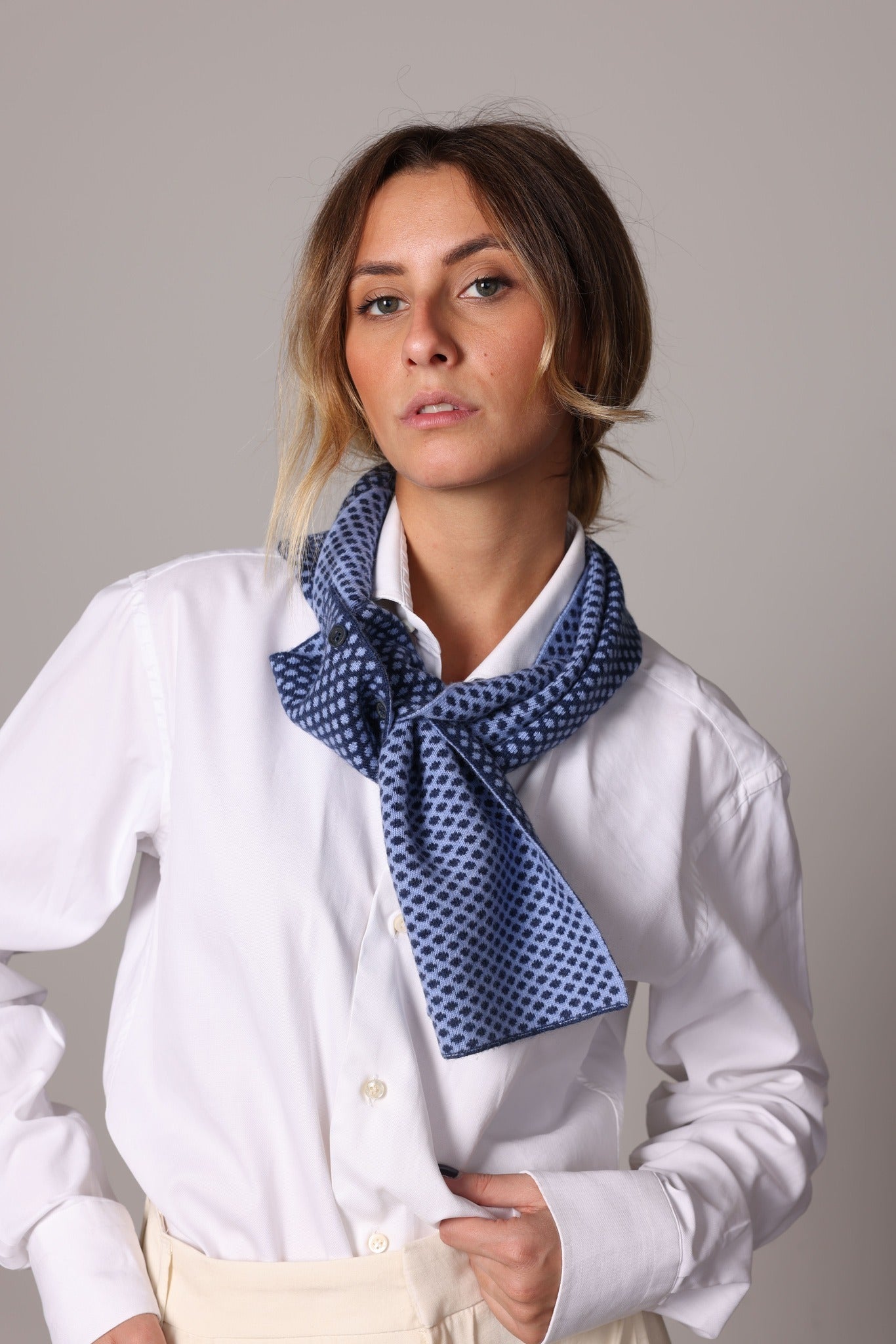 4743P - Bicolor scarf 2 bott. pois