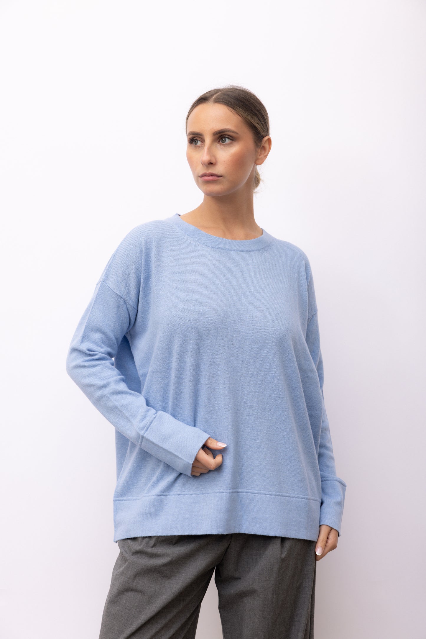 4406 - Crew Neck Maxi Plush