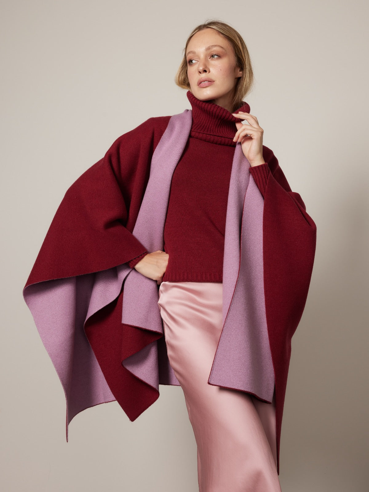 1161 - Bicolor Cape