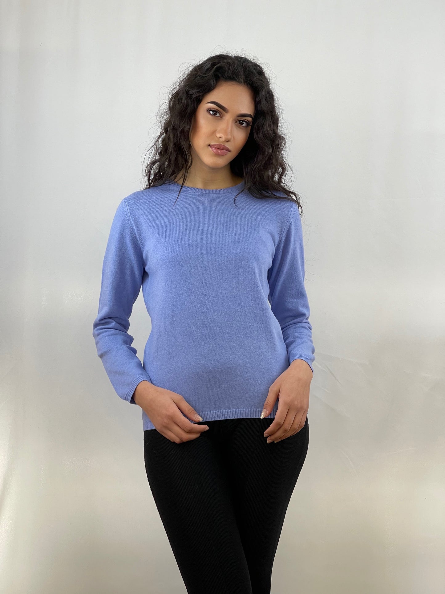 4101 - Classic crew neck woman