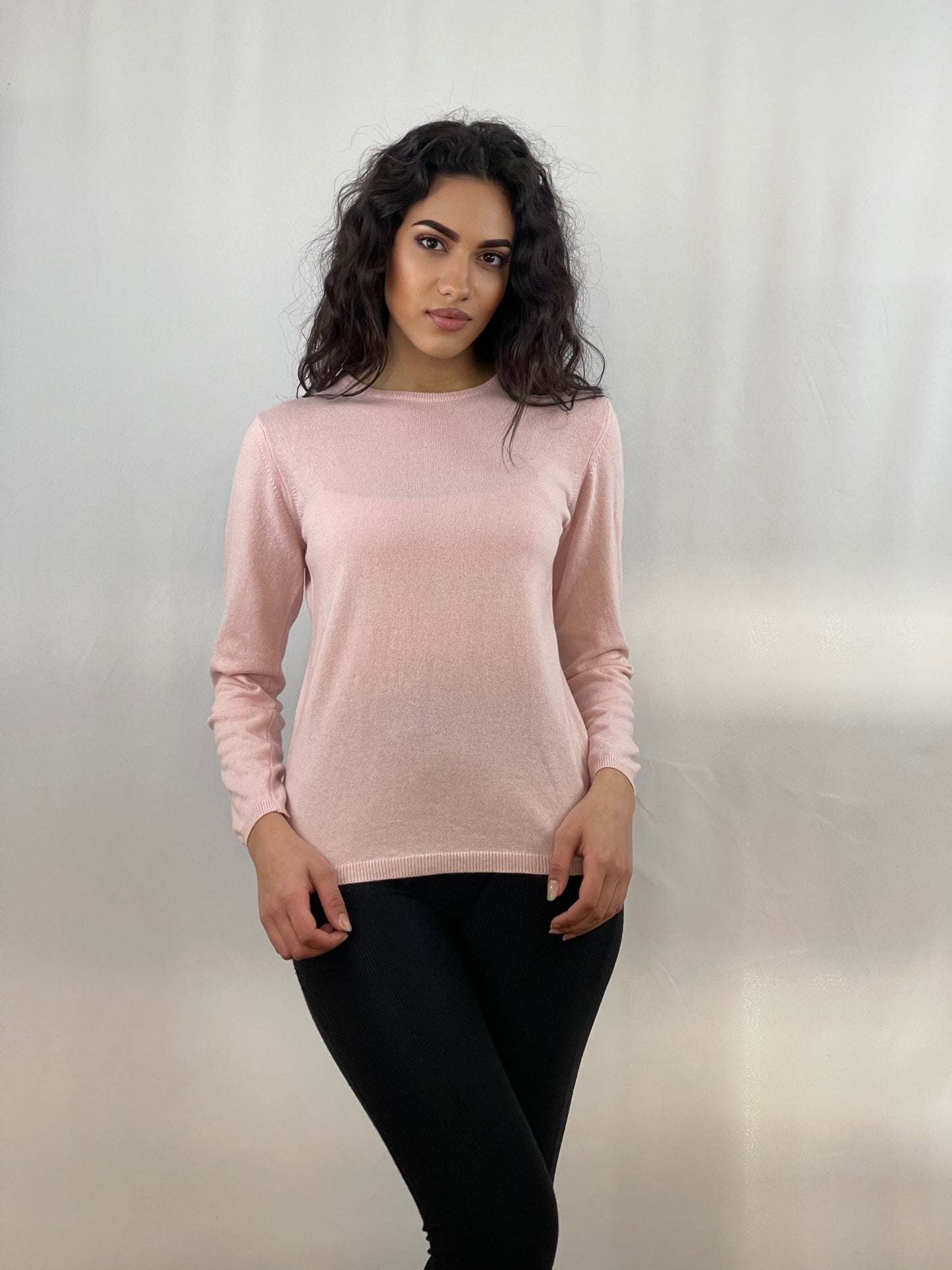 4101 - Classic crew neck woman