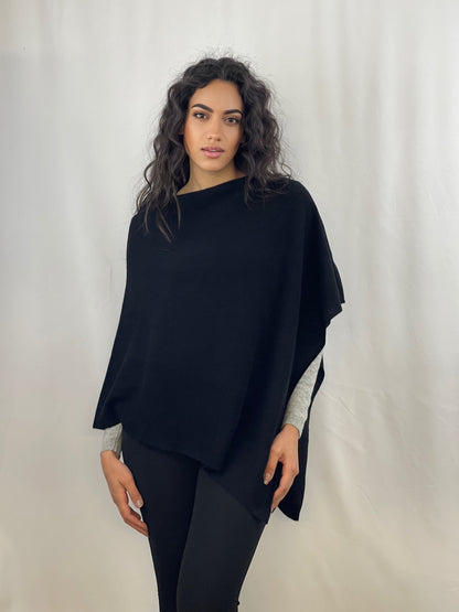 710 - 100% cashmere light poncho