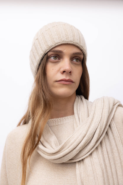 555 - Hat 100% Cashmere