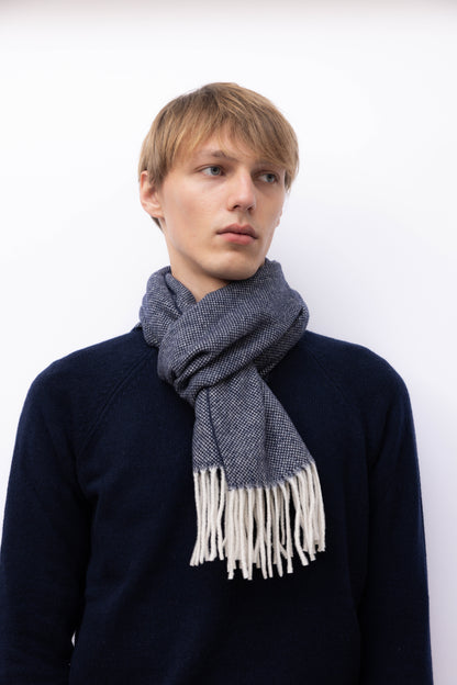 757 - "Astor" Scarf 100% Cashmere