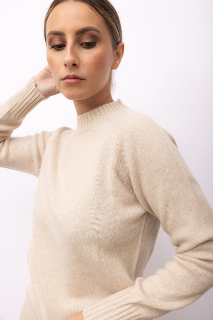 733 - Women's 100% cashmere turtleneck