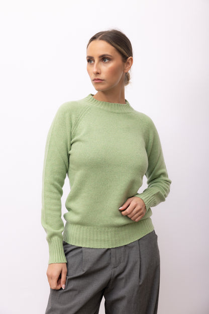 733 - Women's 100% cashmere turtleneck