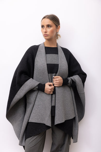 1161 - Bicolor Cape